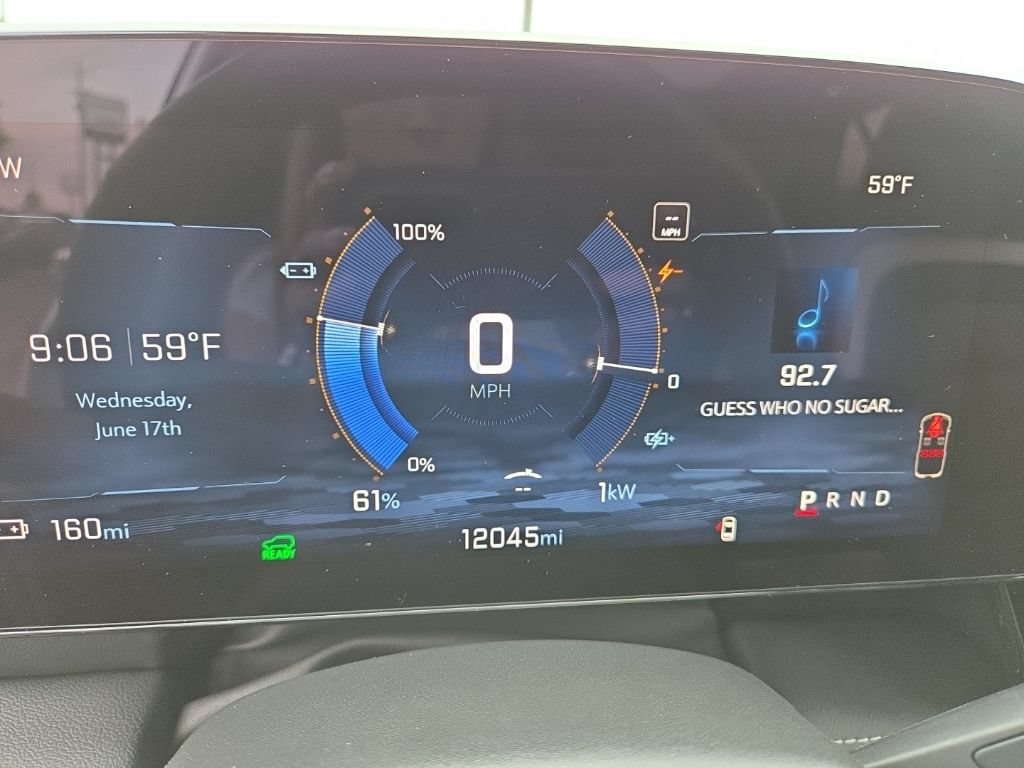 Certified 2025 Chevrolet Blazer EV LT AWD/4WD image 20
