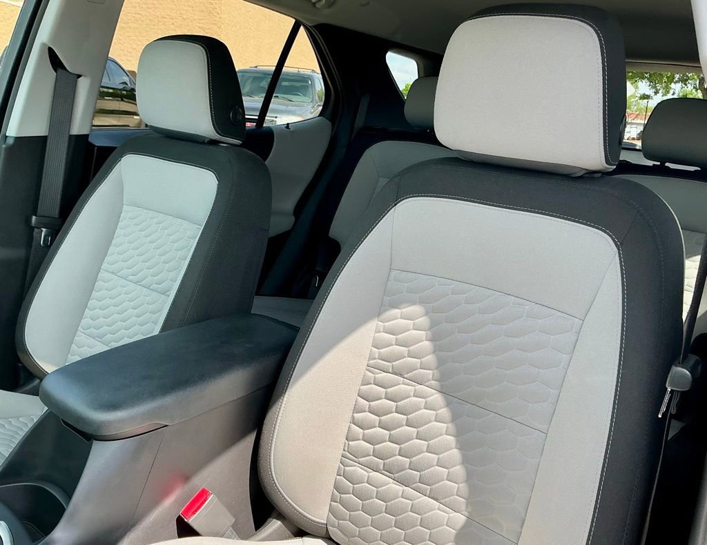 Used 2021 Chevrolet Equinox LT FWD image 40