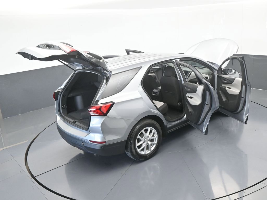 Used 2024 Chevrolet Equinox LS w/ Driver Confidence II Package image 65