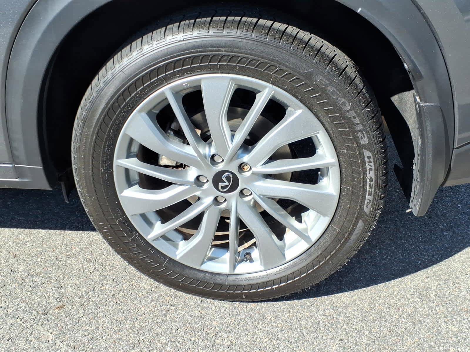 Certified 2023 INFINITI QX50 Luxe AWD/4WD image 9