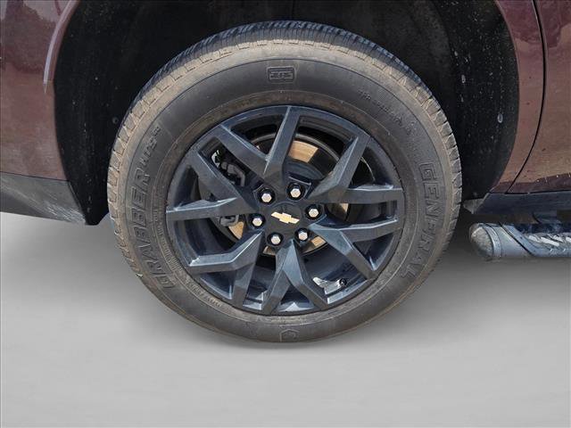 Used 2022 Chevrolet Tahoe Z71 w/ Luxury Package AWD/4WD image 10