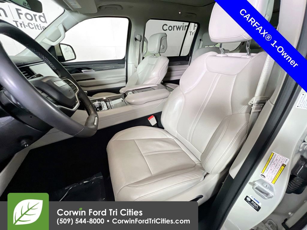 Used 2022 Jeep Wagoneer Series III w/ Premium Group I image 26