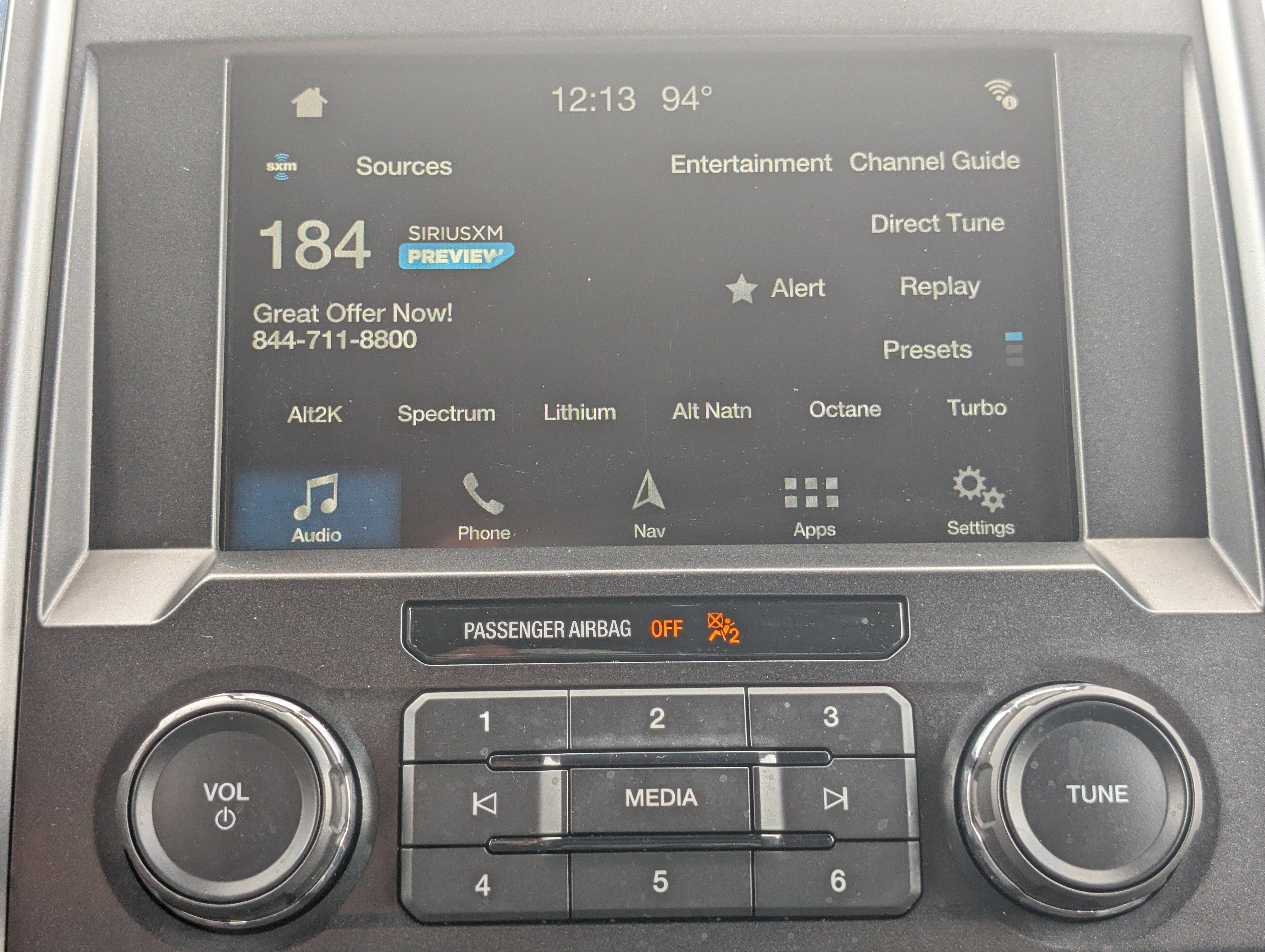 Certified 2018 Ford F150 XLT w/ Equipment Group 302A Luxury AWD/4WD image 27