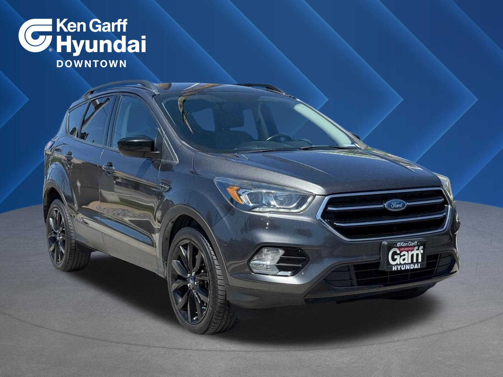 Used 2017 Ford Escape SE w/ Equipment Group 201A