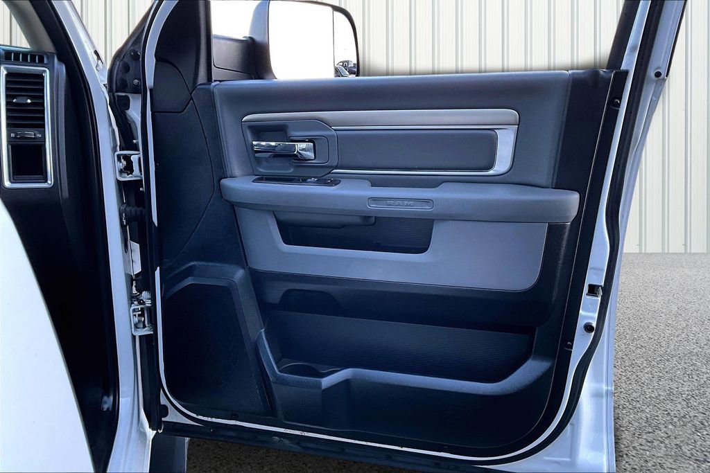 Used 2018 RAM 1500 Outdoorsman image 28