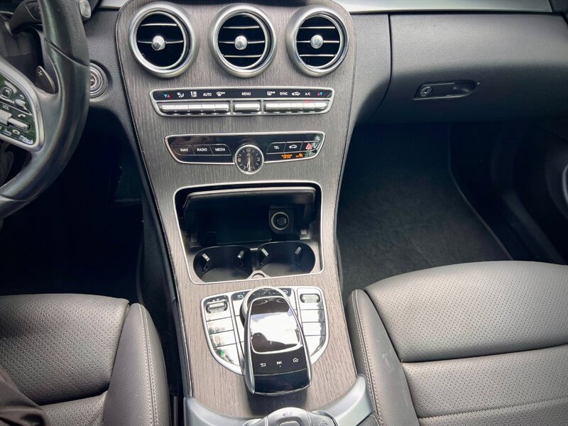 Used 2019 Mercedes-Benz C 300 Cabriolet image 31