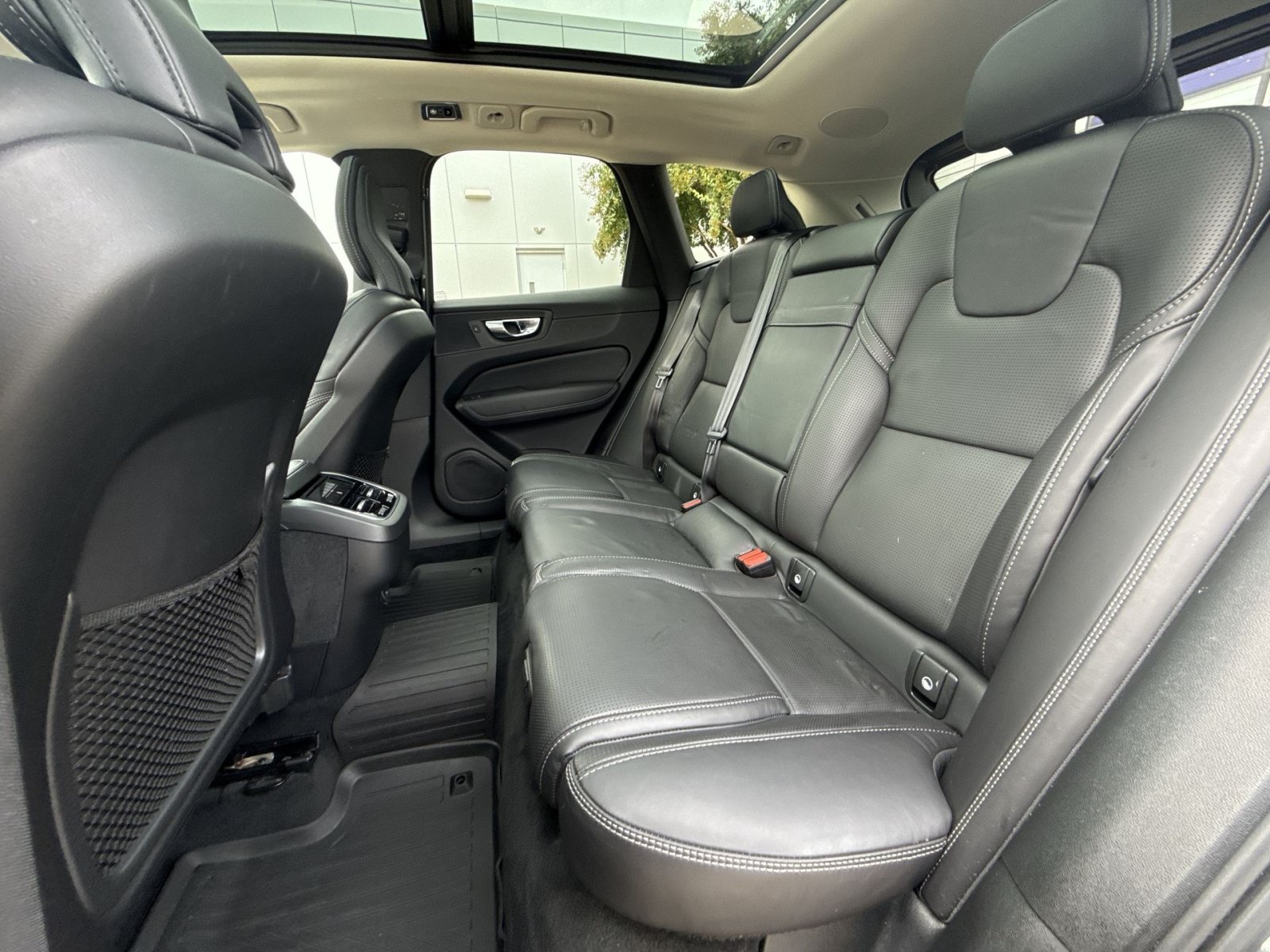 Used 2021 Volvo XC60 T5 Inscription w/ Advanced Package AWD/4WD image 33