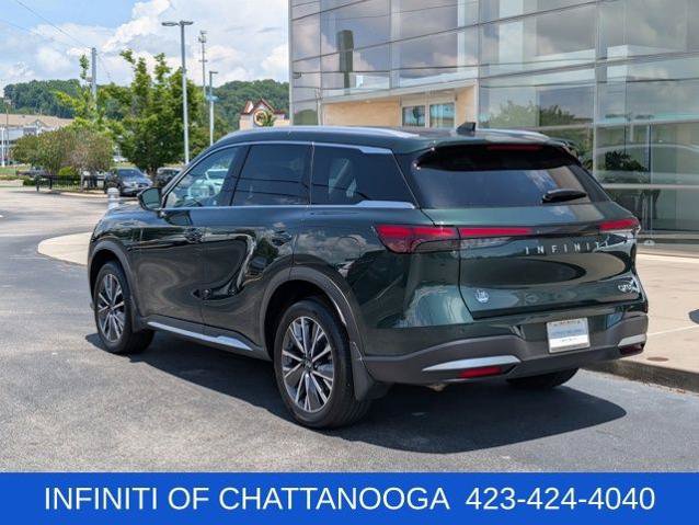 Certified 2026 INFINITI QX60 Luxe w/ Cargo Package FWD image 3