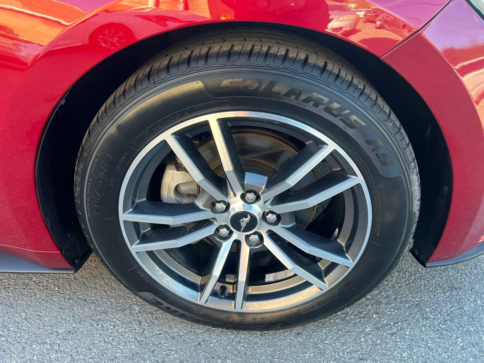 Used 2017 Ford Mustang Coupe RWD image 9