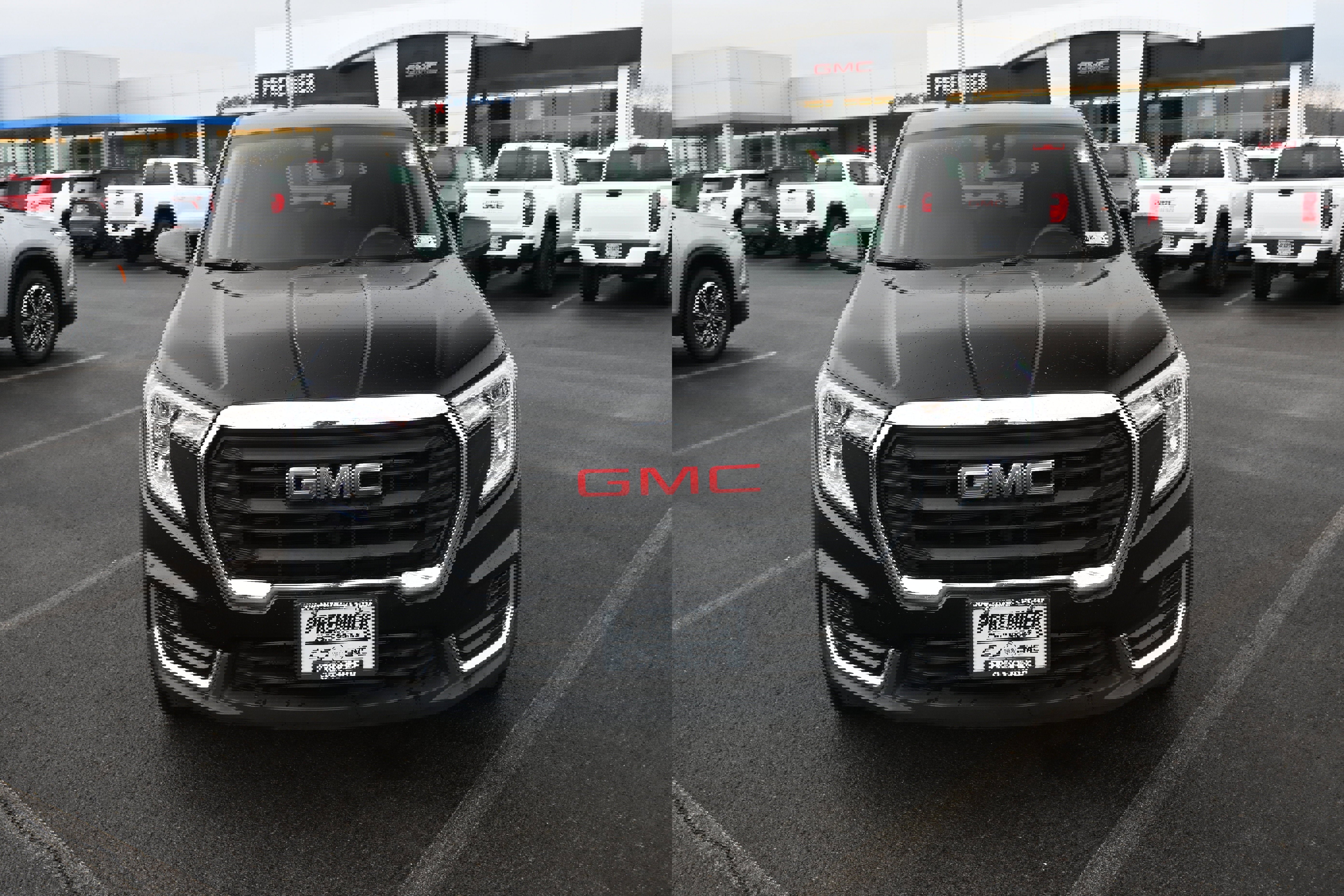 Used 2023 GMC Terrain SLE image 3
