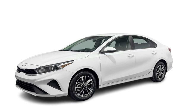 Used 2024 Kia Forte LXS w/ LXS Technology Package FWD image 5