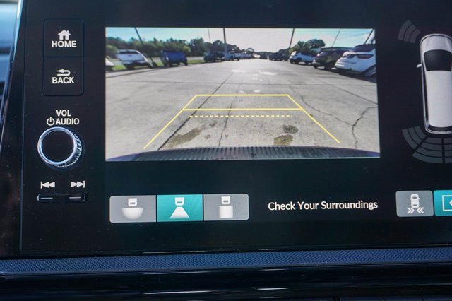 Used 2025 Honda Odyssey Touring image 33