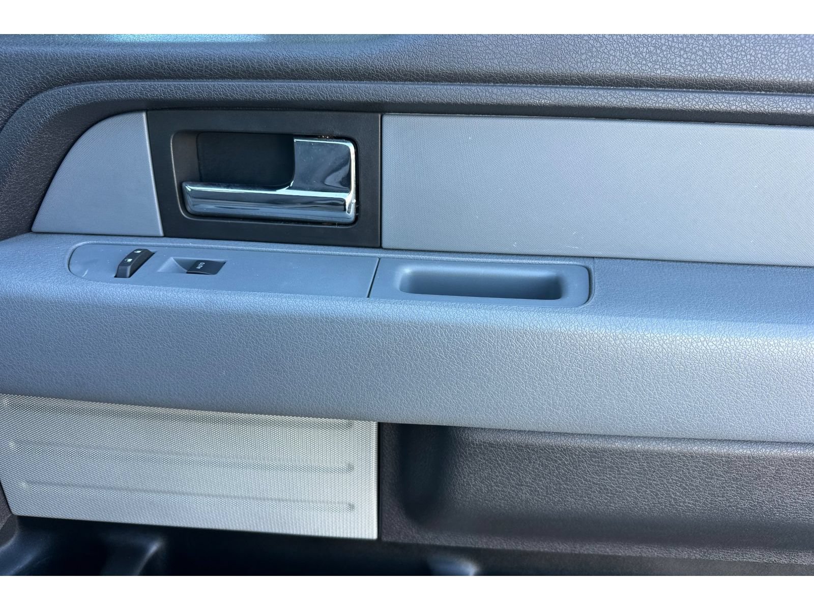 Used 2013 Ford F150 XLT w/ XLT Chrome Pkg RWD image 18