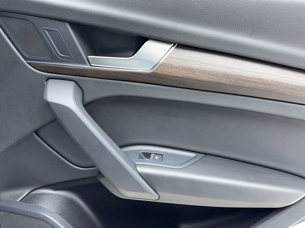 Used 2024 Audi Q5 2.0T Premium image 52