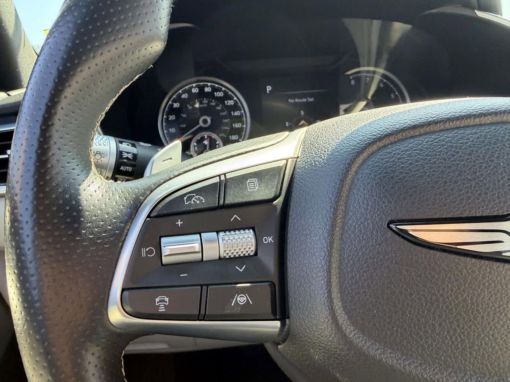 Certified 2024 Genesis G70 2.5T image 28