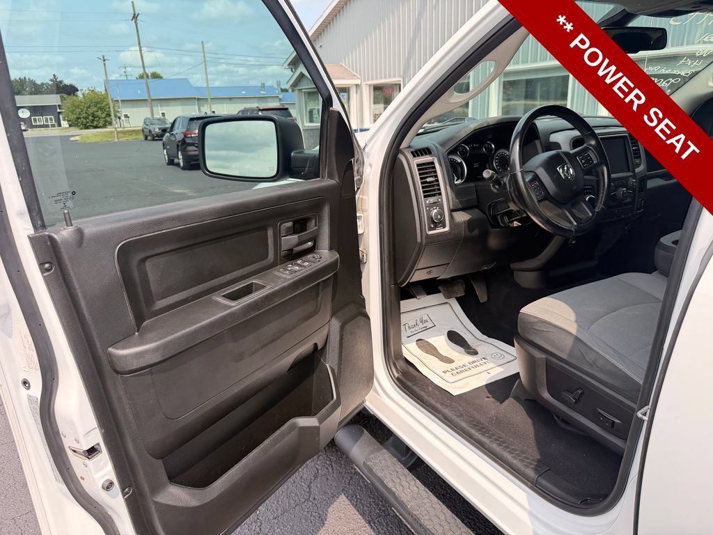 Used 2021 RAM 1500 Express w/ Wheel & Sound Group AWD/4WD image 15