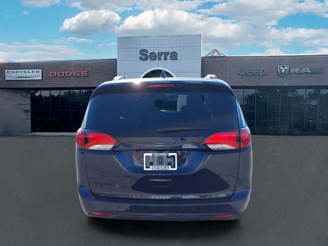 Used 2019 Chrysler Pacifica Touring-L Plus w/ Advanced Safetytec Group image 5
