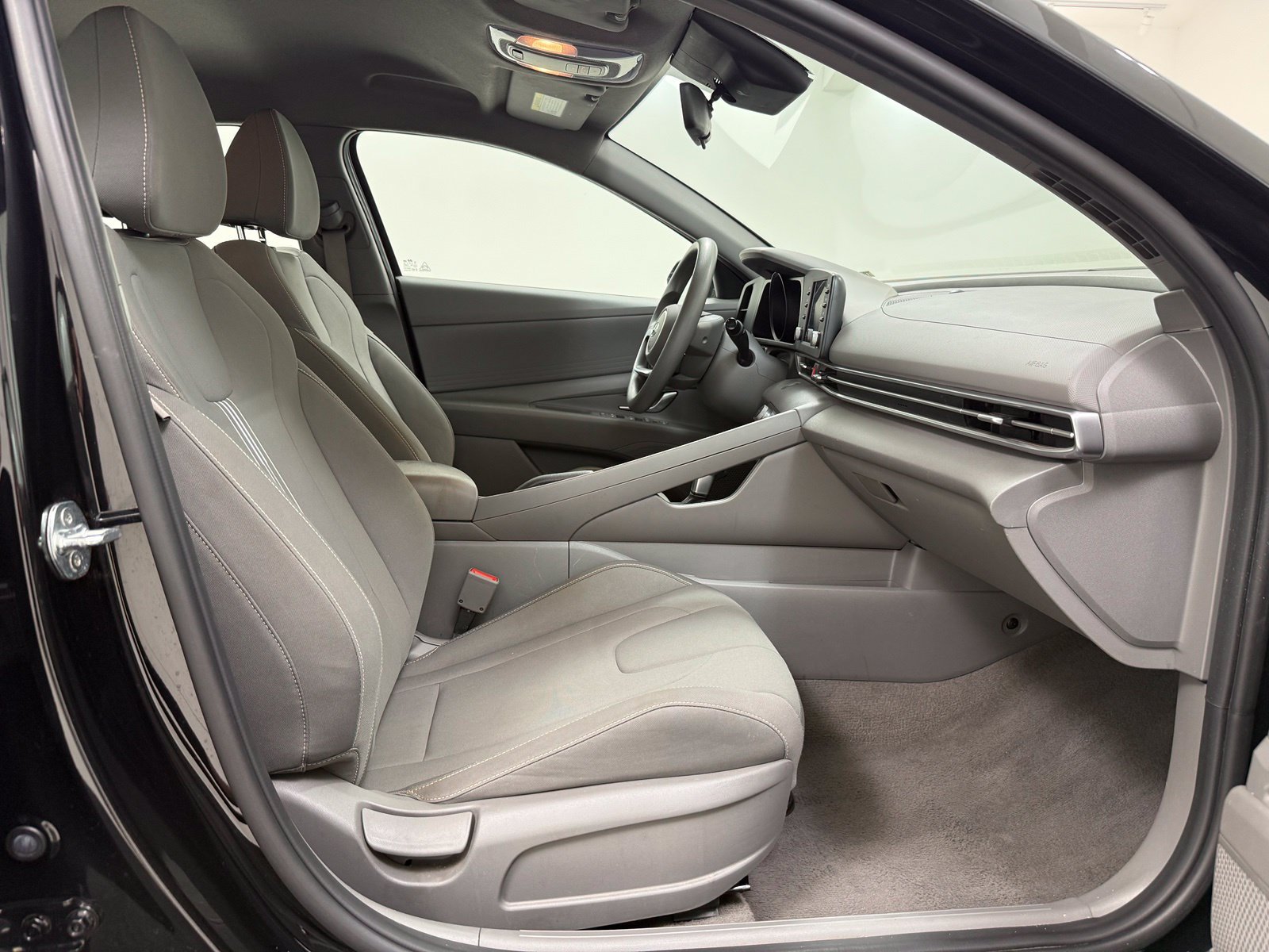 Used 2021 Hyundai Elantra SEL FWD image 23