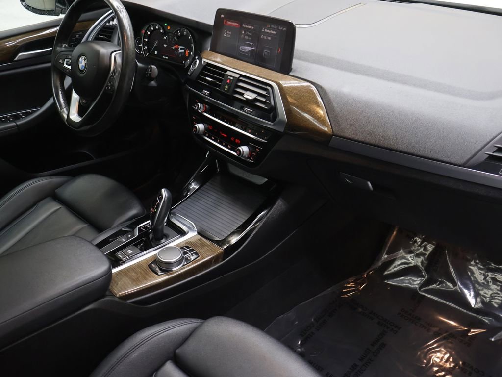 Used 2019 BMW X3 xDrive30i w/ Driving Assistance Package image 11