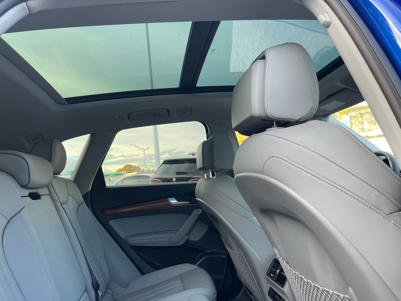 Used 2022 Audi Q5 e Premium Plus w/ Premium Plus Package image 29