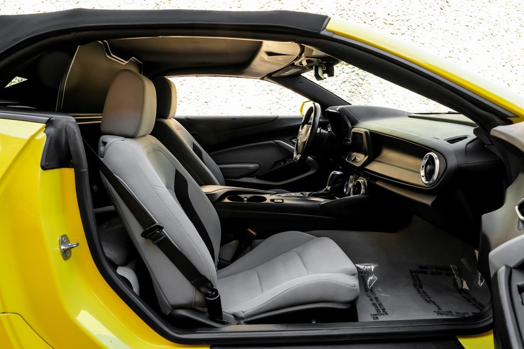 Used 2018 Chevrolet Camaro LT w/ RS Package RWD image 38