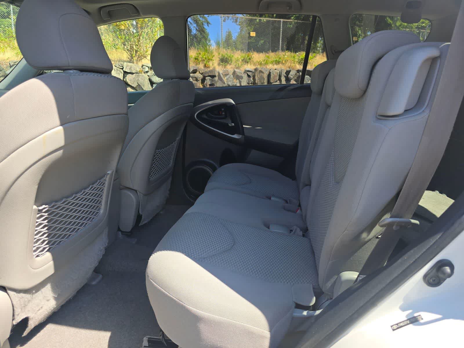 Used 2007 Toyota RAV4 Limited AWD/4WD image 21