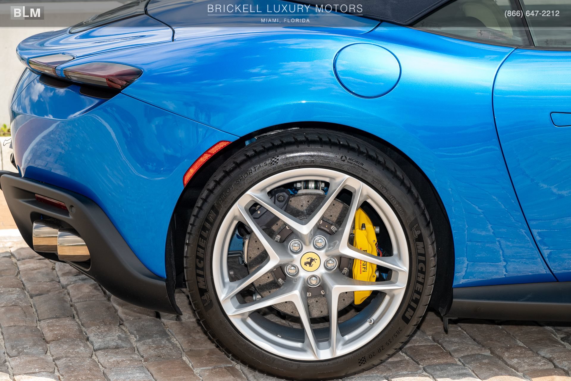Used 2026 Ferrari Roma Spider RWD image 45