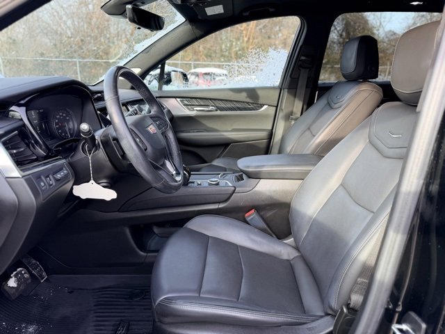 Certified 2023 Cadillac XT6 Premium Luxury w/ Technology Package image 6
