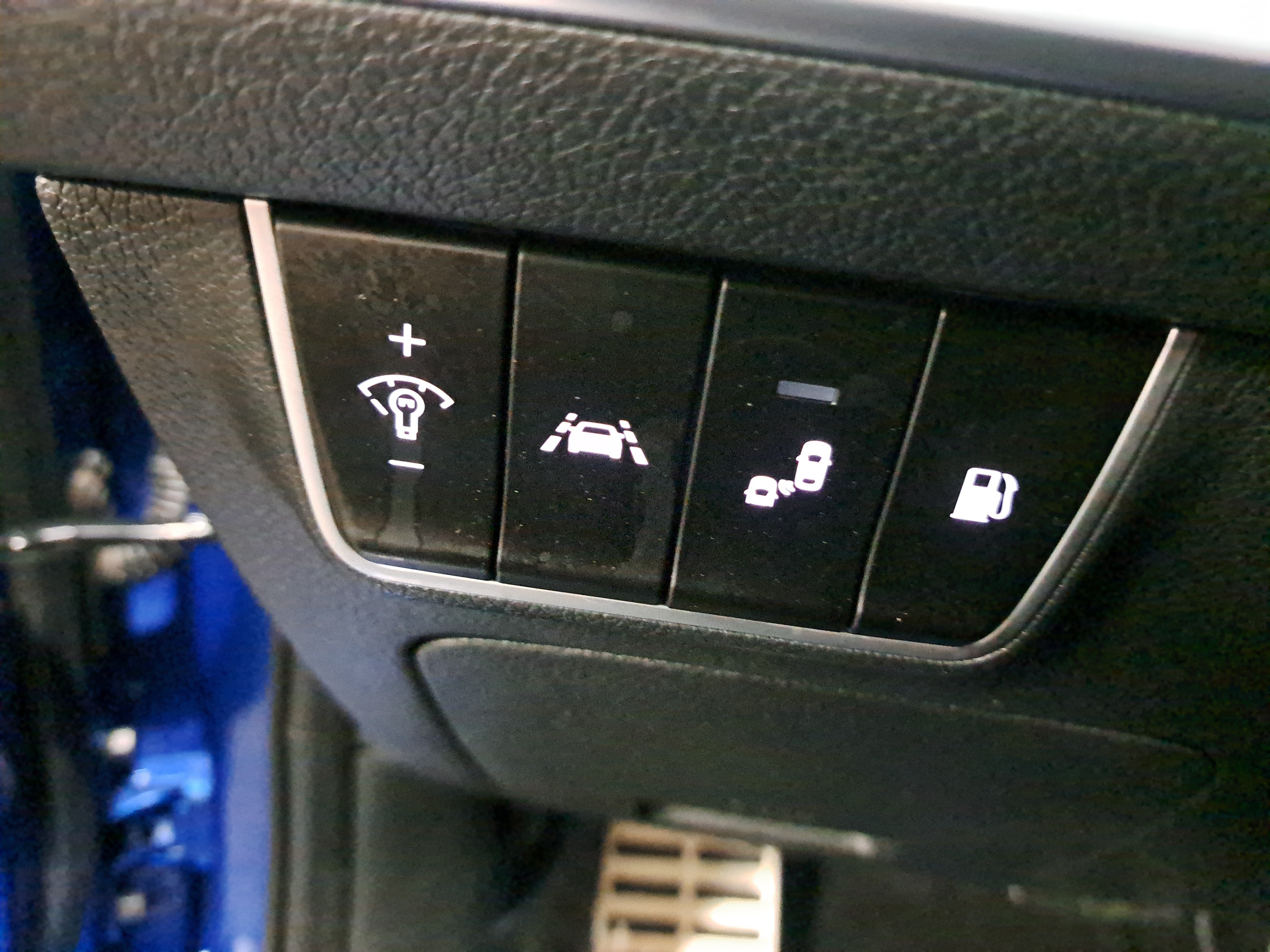 Used 2019 Kia Stinger GT1 RWD image 26