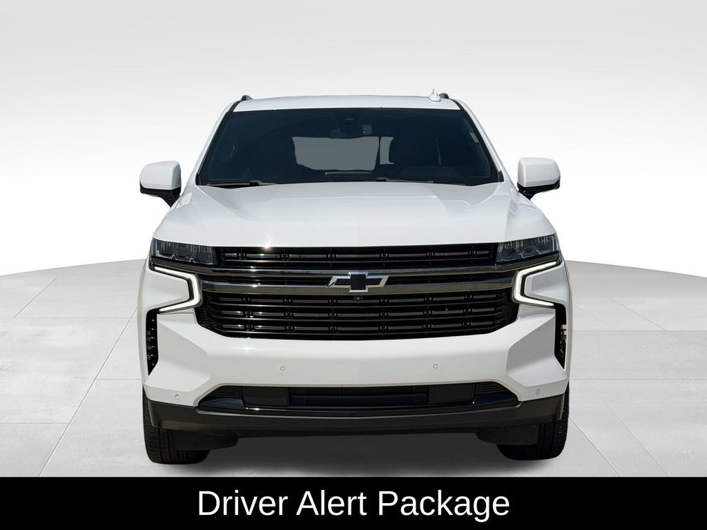 Used 2022 Chevrolet Suburban RST w/ Luxury Package RWD video 3