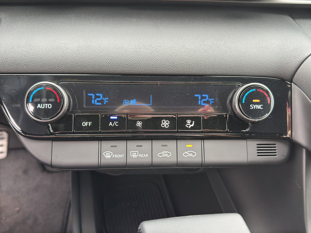 New 2025 Hyundai Elantra Sport image 21