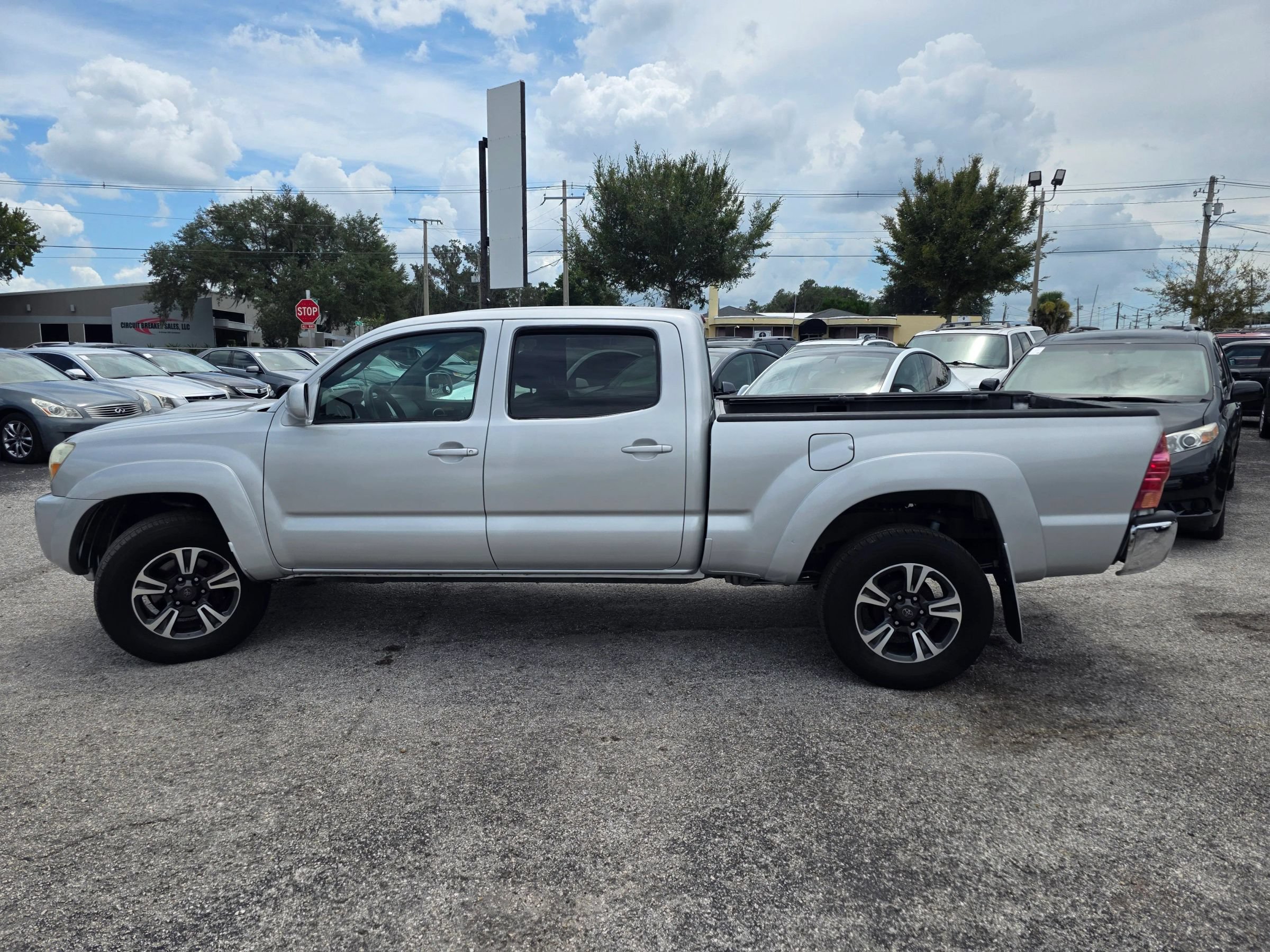 Used 2007 Toyota Tacoma PreRunner w/ TRD Sport Pkg #3 RWD image 4