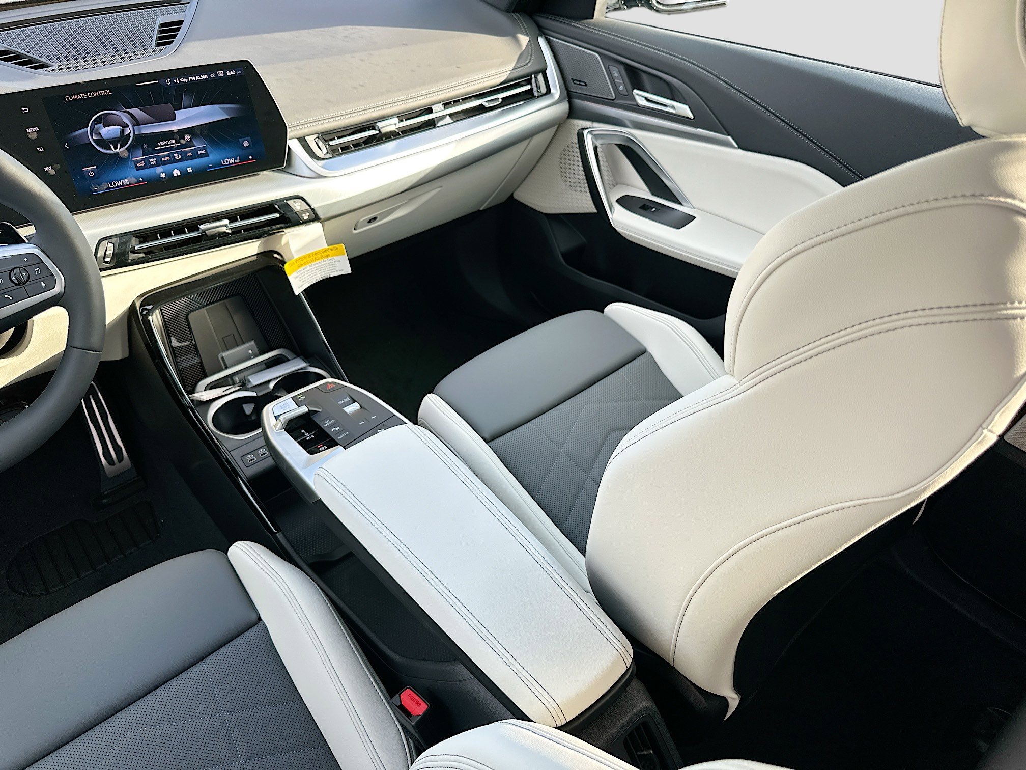 New 2026 BMW X1 xDrive28i w/ Technology Package image 18