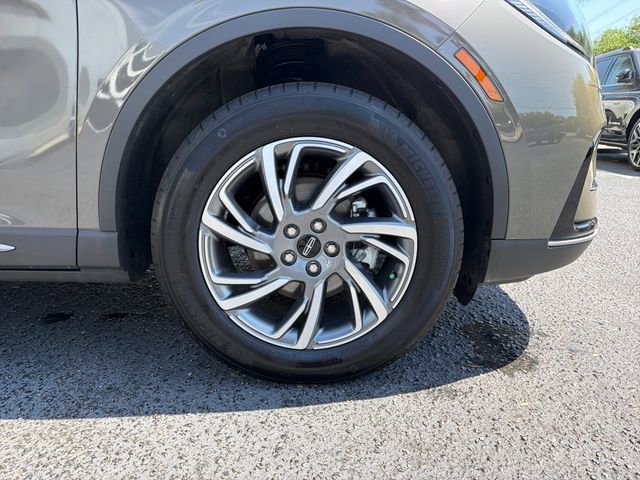 Used 2025 Lincoln Corsair AWD w/ Equipment Group 101A image 32