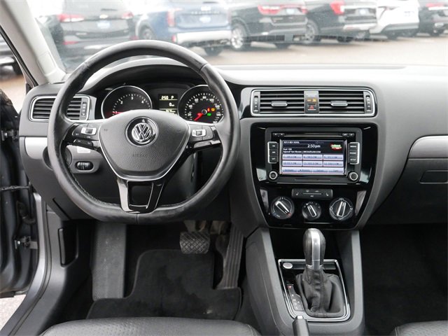 Used 2015 Volkswagen Jetta TDI SE image 21
