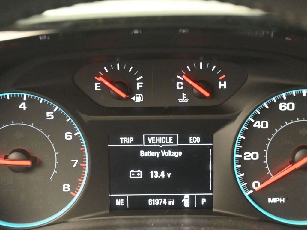 Used 2021 Chevrolet Traverse LT image 12