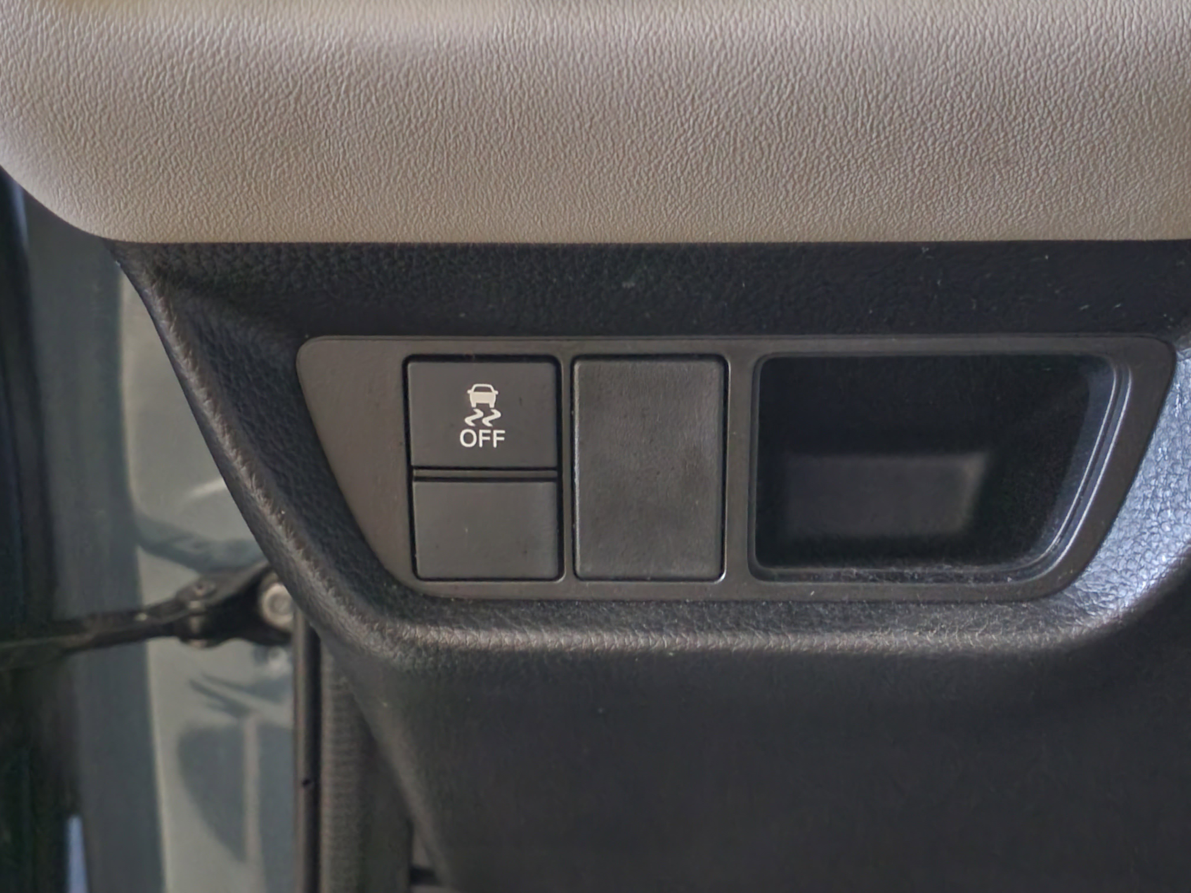 Used 2023 Honda HR-V LX image 21
