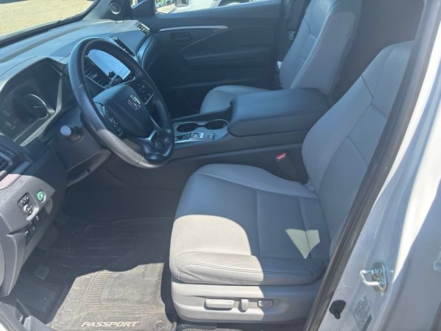 Used 2024 Honda Passport EX-L image 5