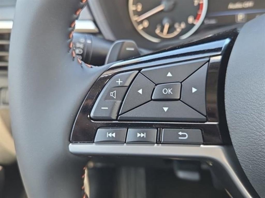 New 2025 Nissan Altima 2.5 SR image 8