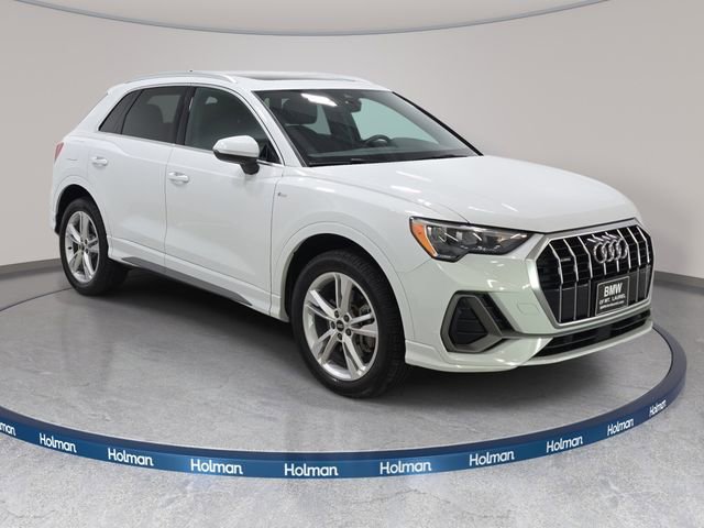 Used 2021 Audi Q3 2.0T Premium w/ Convenience Package AWD/4WD image 4