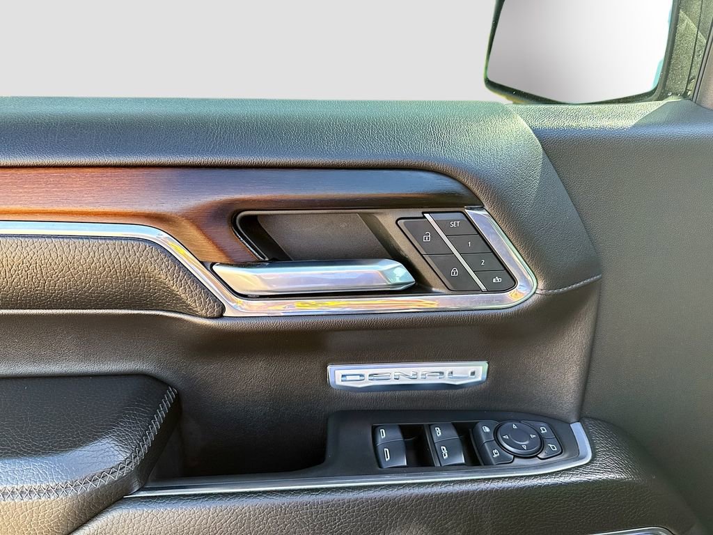 Used 2024 GMC Sierra 1500 Denali w/ Denali Reserve Package image 9