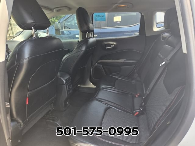 Used 2017 Jeep Compass Trailhawk AWD/4WD image 11