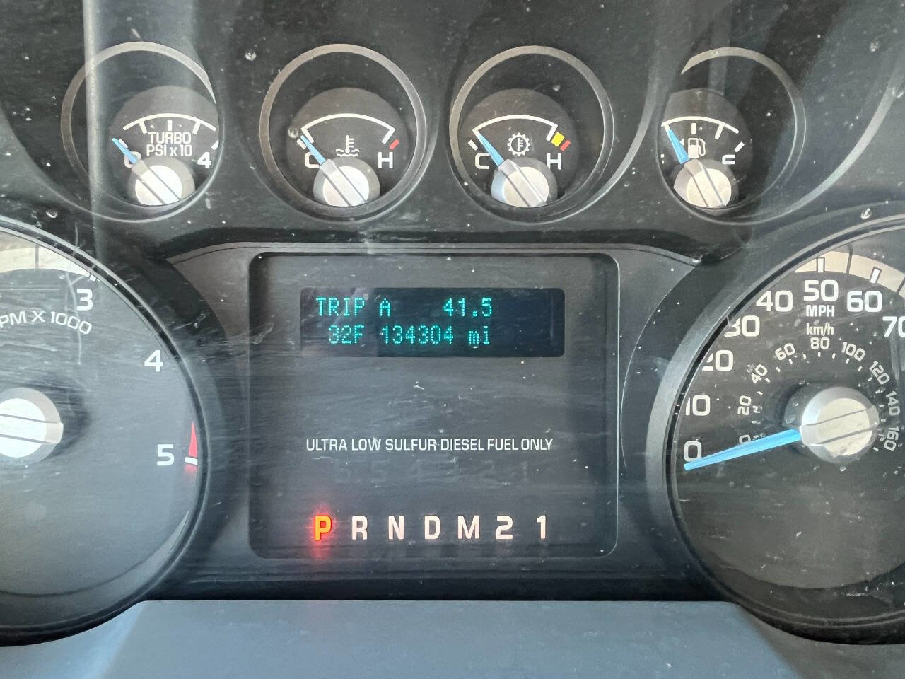 Used 2012 Ford F550 4x4 Regular Cab Super Duty w/ Payload Upgrade Pkg image 12