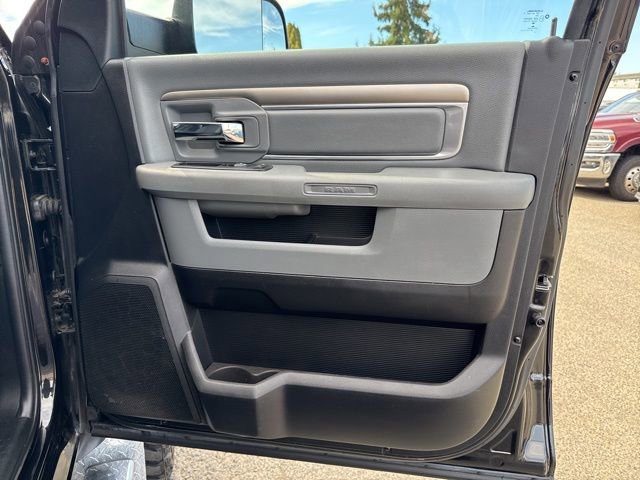 Used 2017 RAM 3500 Big Horn image 14