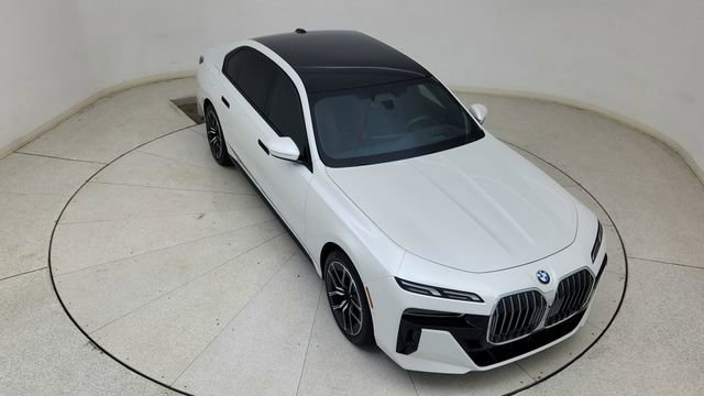 Used 2025 BMW 740i image 75