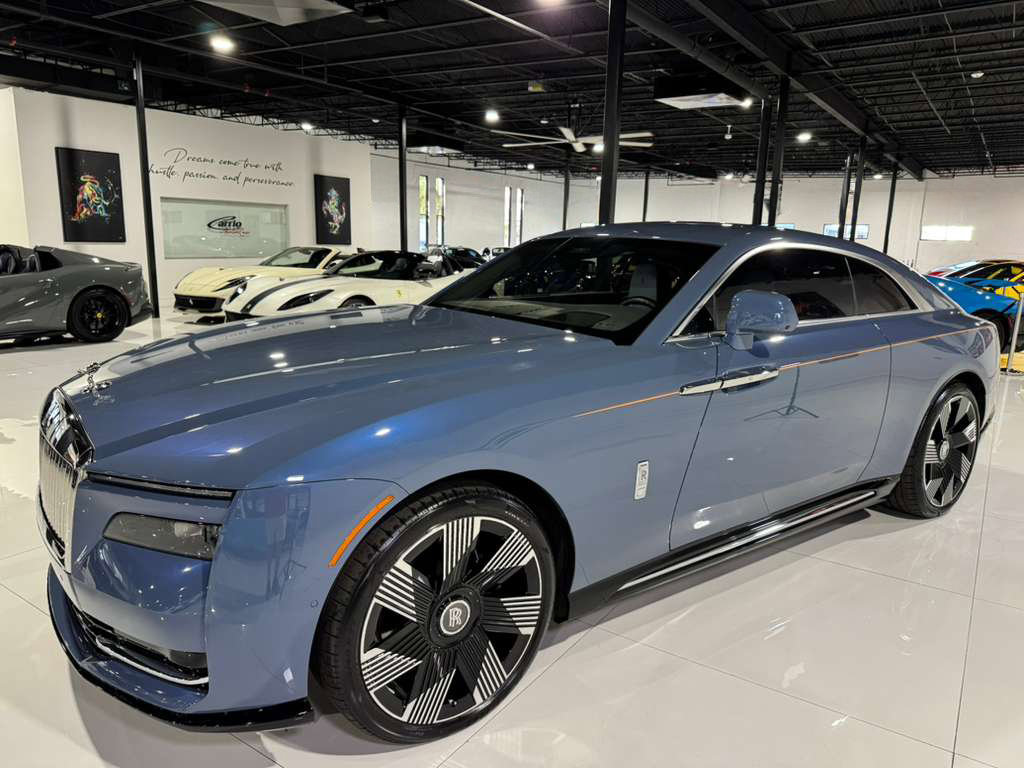 Used 2024 Rolls-Royce Spectre w/ Spectre Launch Package image 3