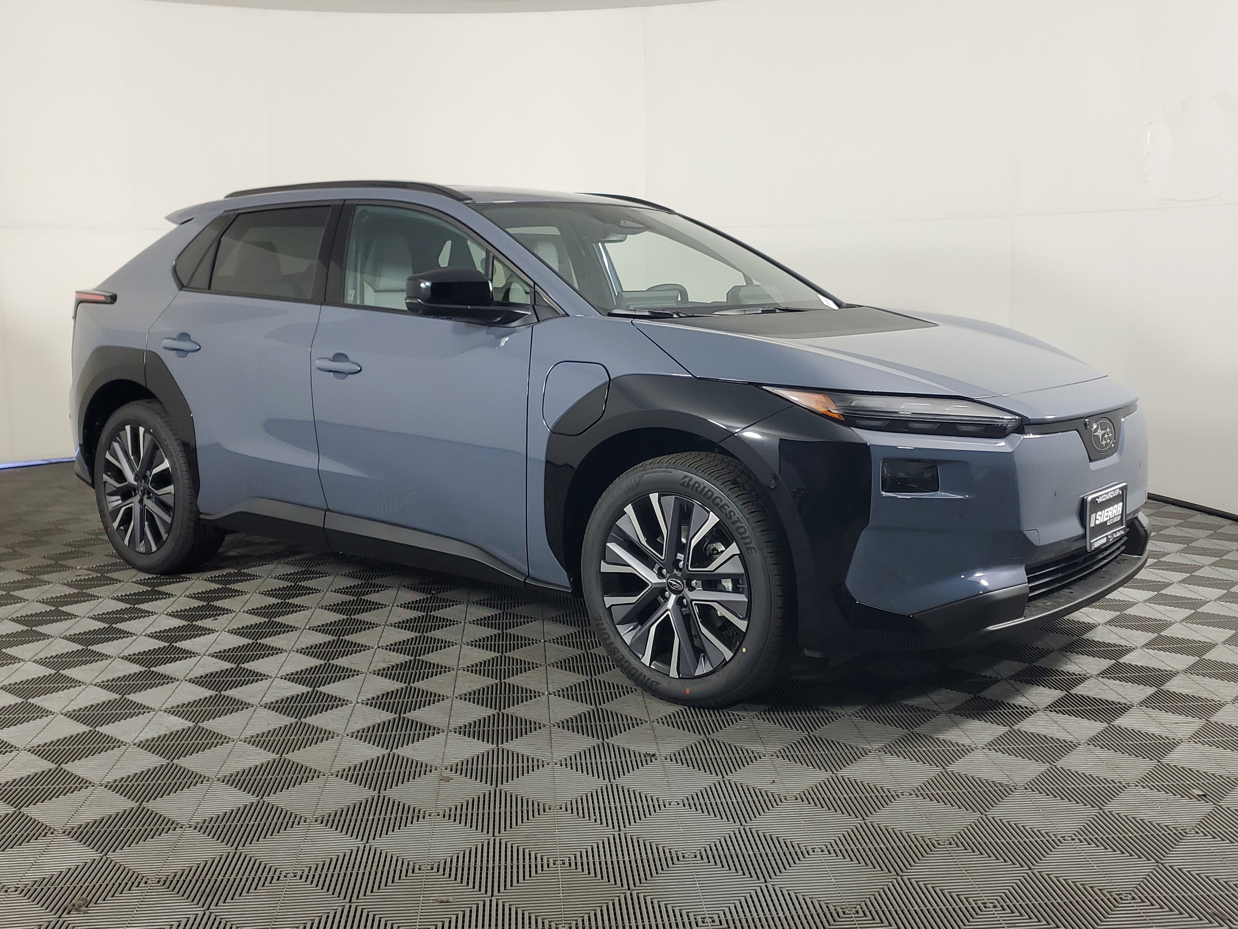 New 2026 Subaru Solterra Limited image 2