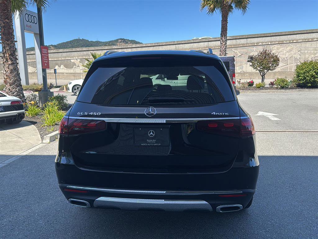 Used 2024 Mercedes-Benz GLS 450 4MATIC image 7