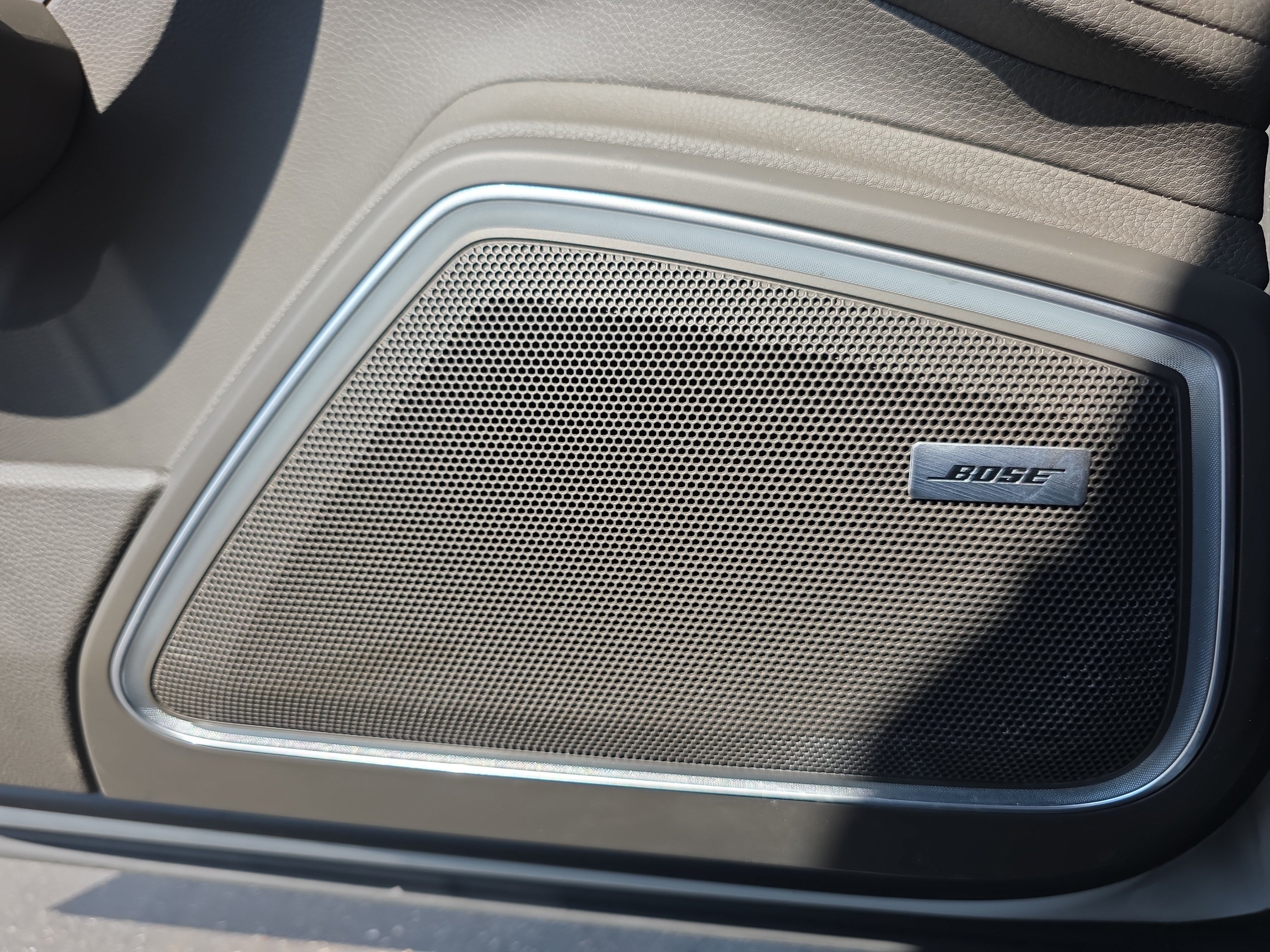 Certified 2023 Porsche Panamera image 20
