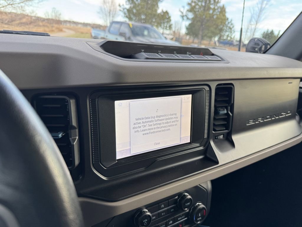 Used 2022 Ford Bronco Wildtrak image 20